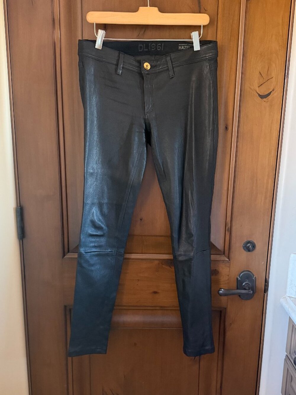 DL1961 Hazel Black Lamb Leather Jeans in Size 28